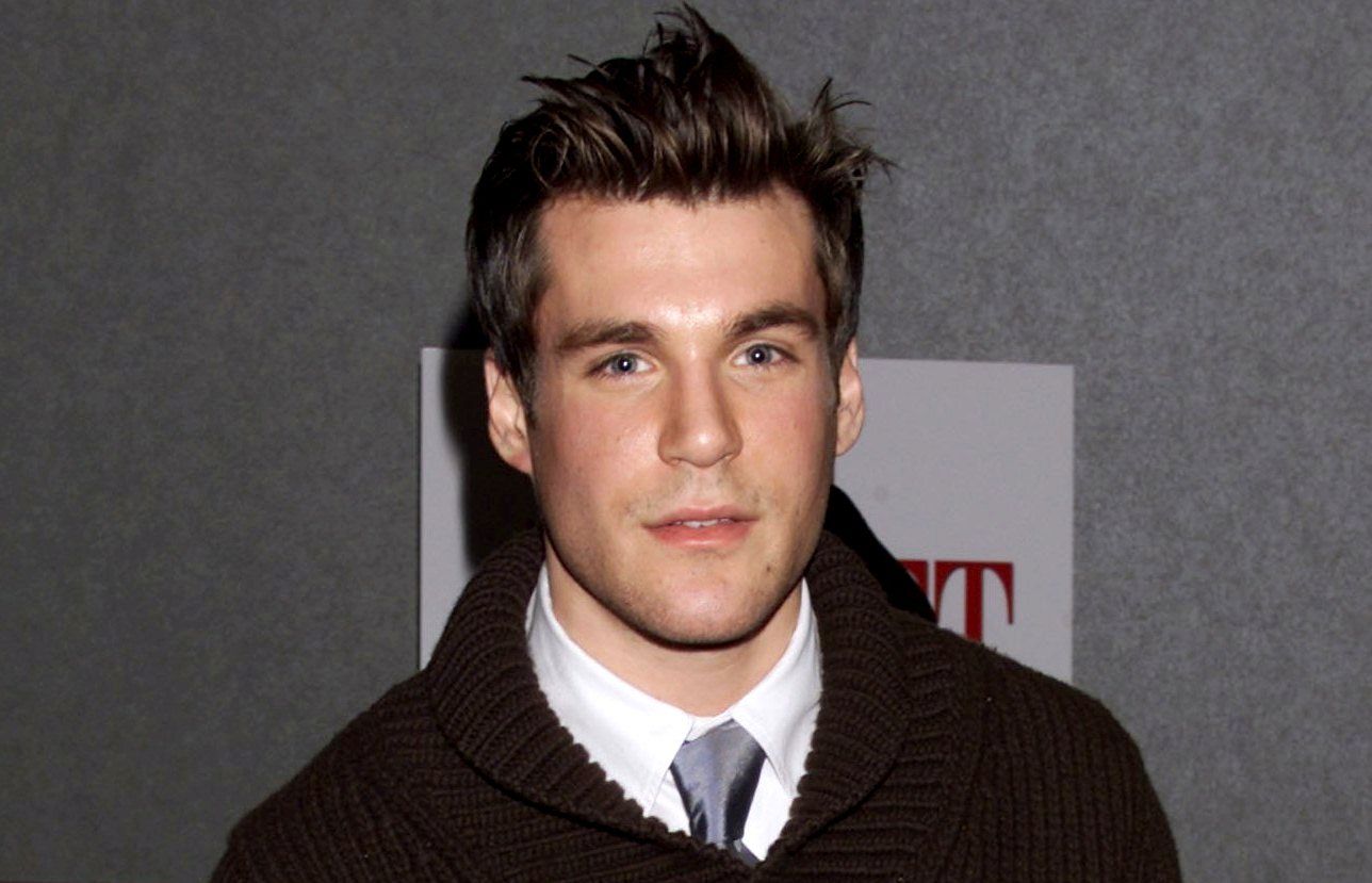 Pictures Of Sean Maher