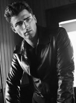 Sean O'Pry photo
