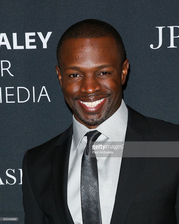 Sean Patrick Thomas
