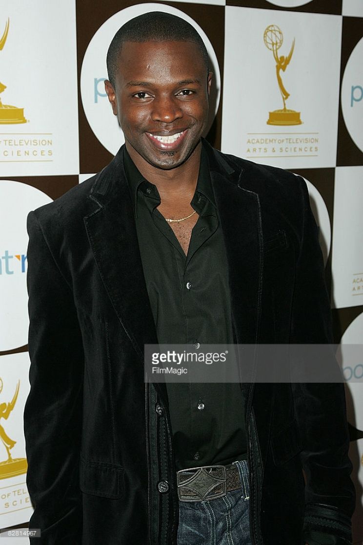Sean Patrick Thomas