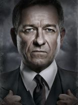 Sean Pertwee