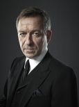 Sean Pertwee