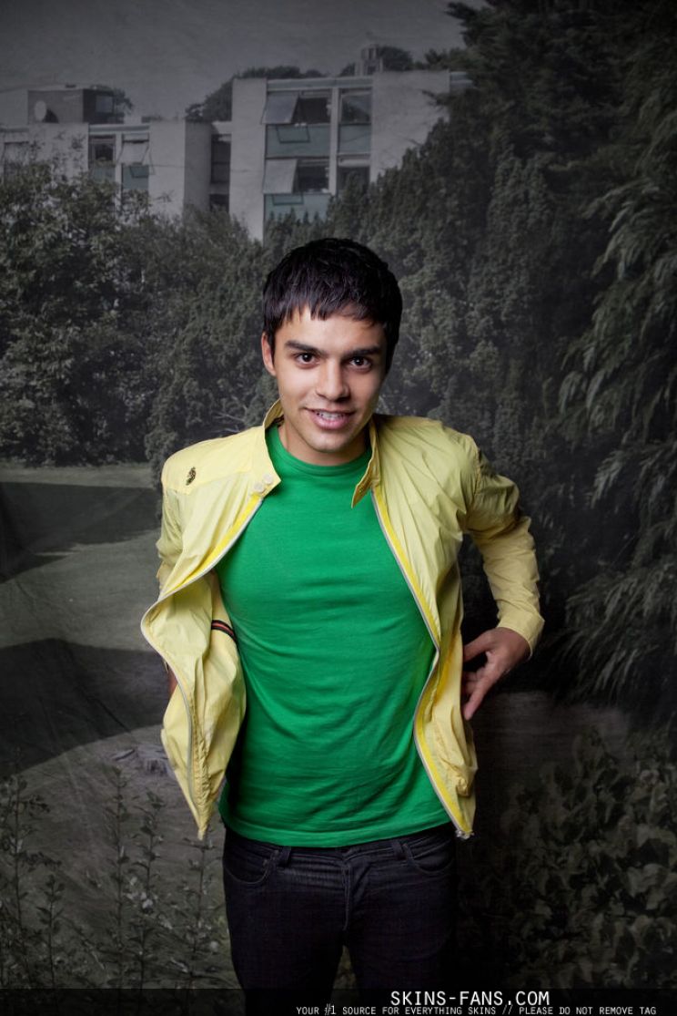 Sean Teale