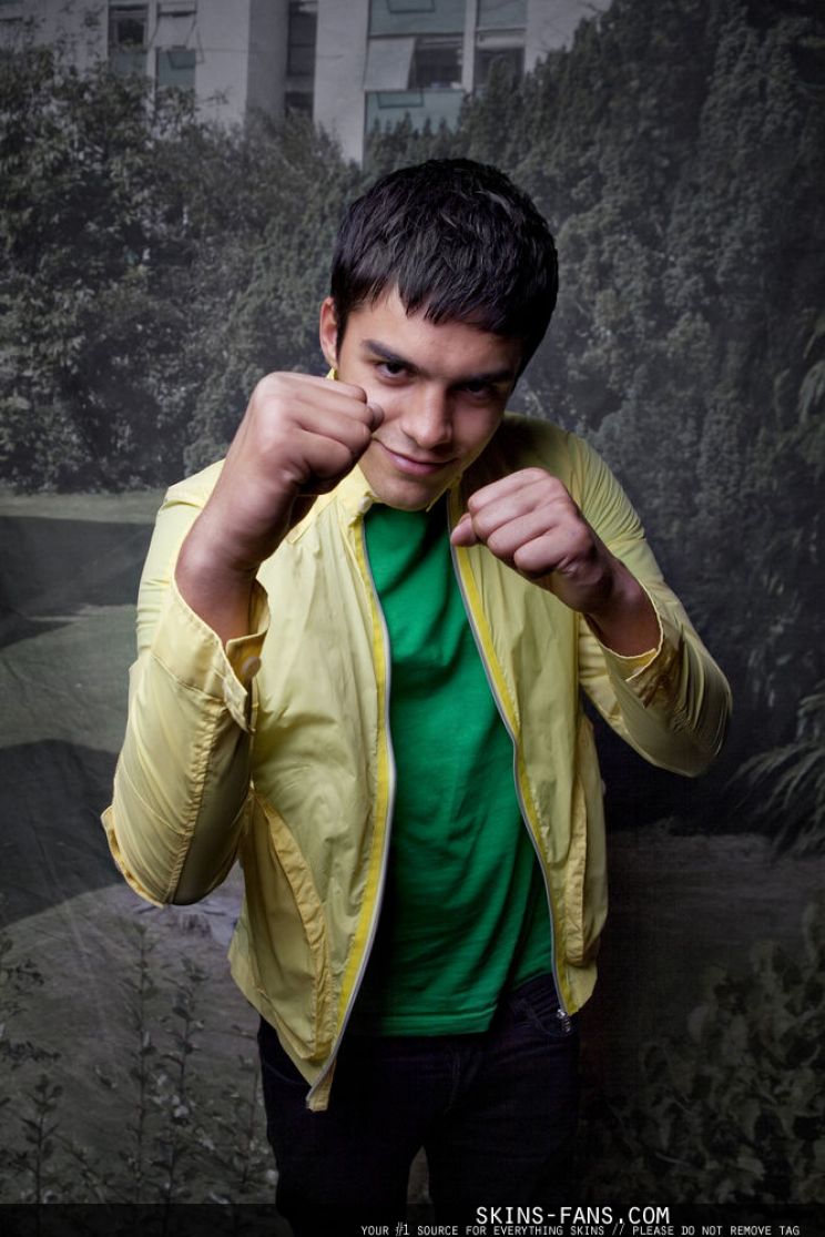 Sean Teale