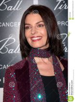 Sela Ward