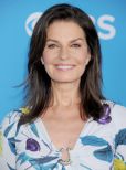 Sela Ward