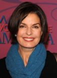 Sela Ward