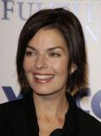 Sela Ward