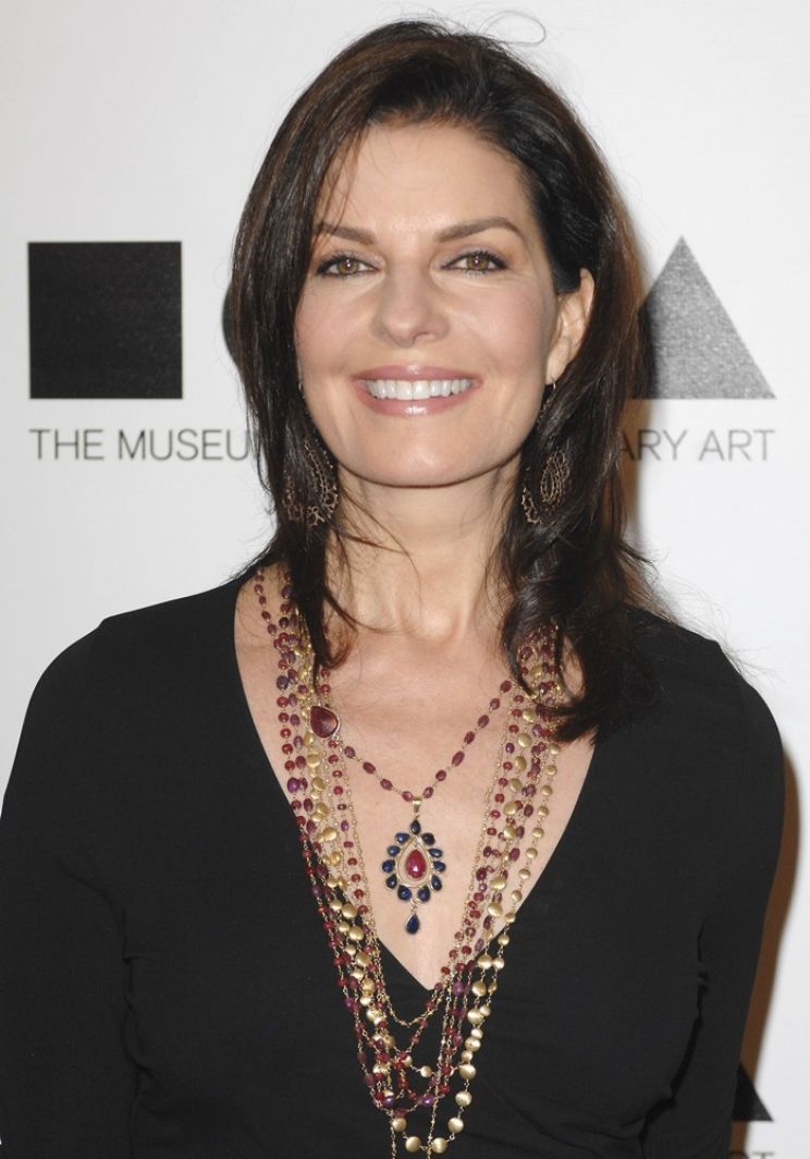 Sela Ward