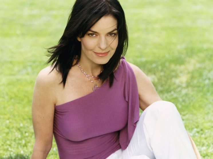 Sela Ward