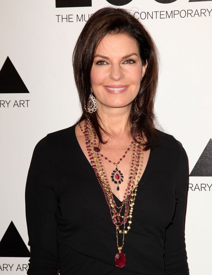 Sela Ward