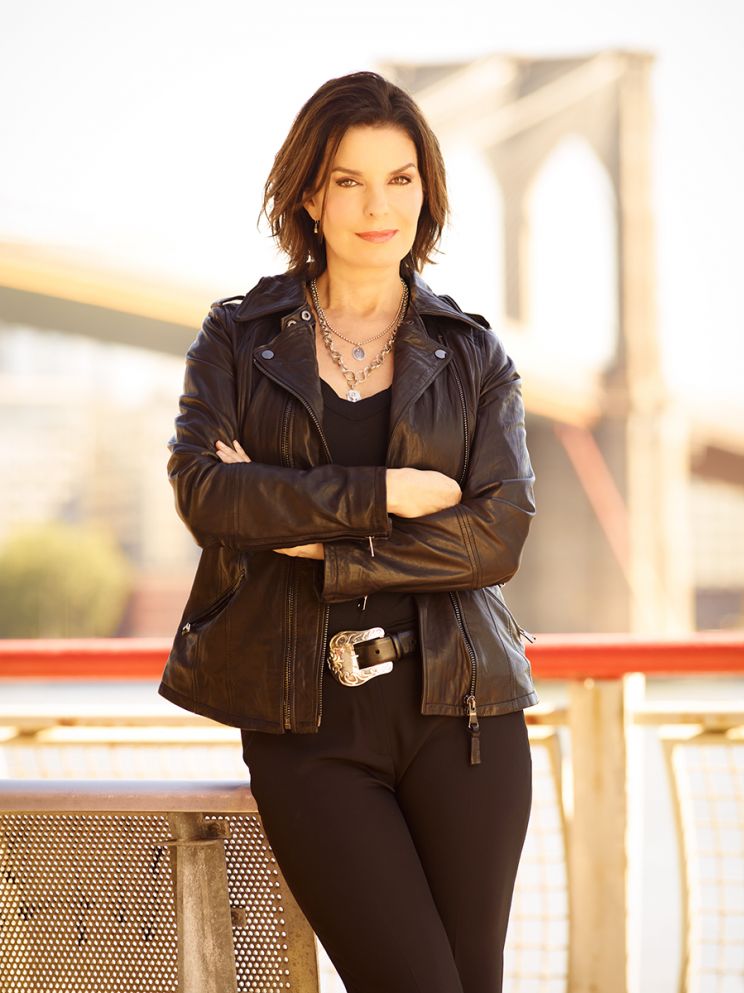 Sela Ward