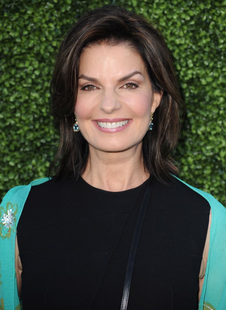 Sela Ward