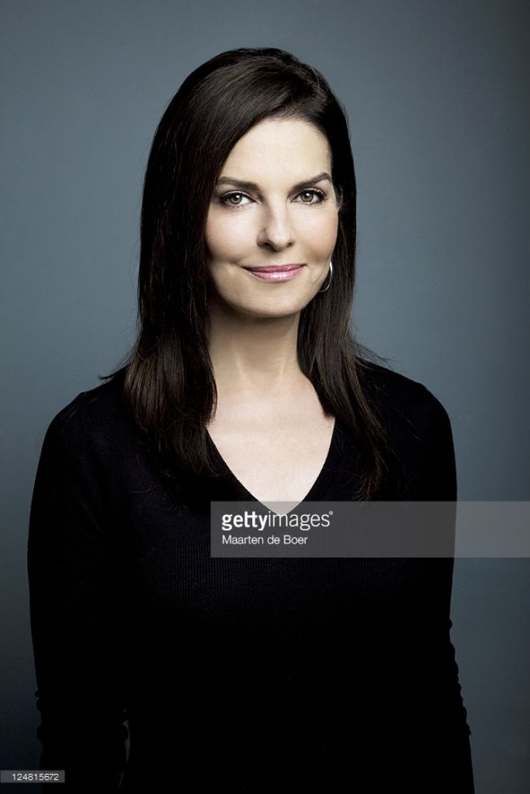 Sela Ward