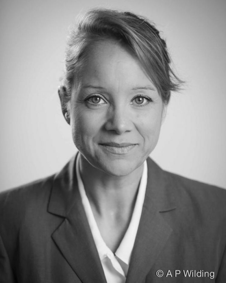 Selina Giles