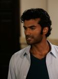 Sendhil Ramamurthy