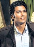 Sendhil Ramamurthy