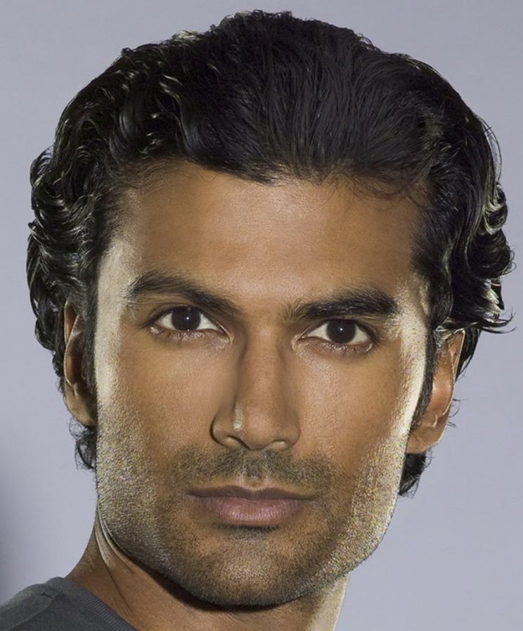 Sendhil Ramamurthy