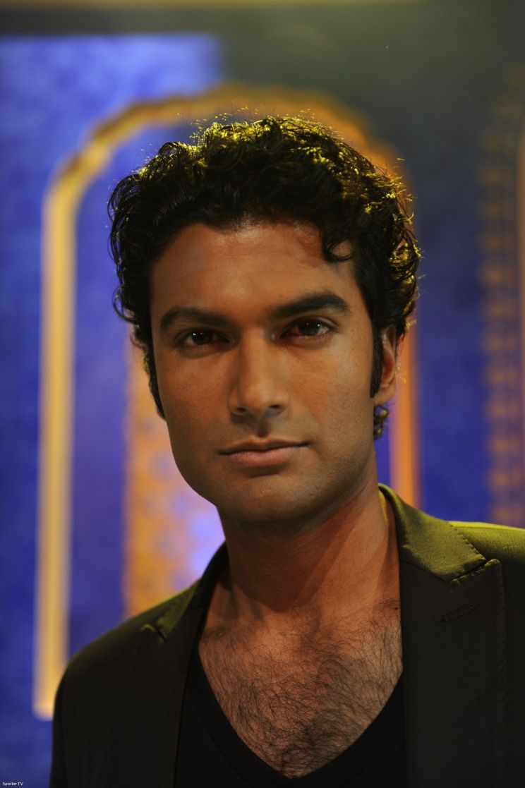 Sendhil Ramamurthy