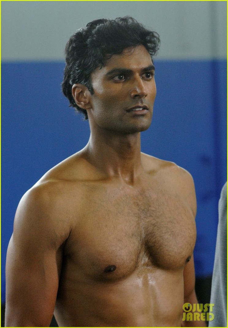 Sendhil Ramamurthy