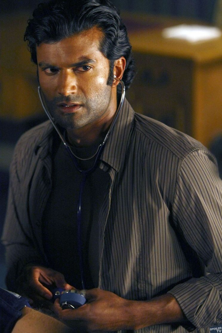 Sendhil Ramamurthy