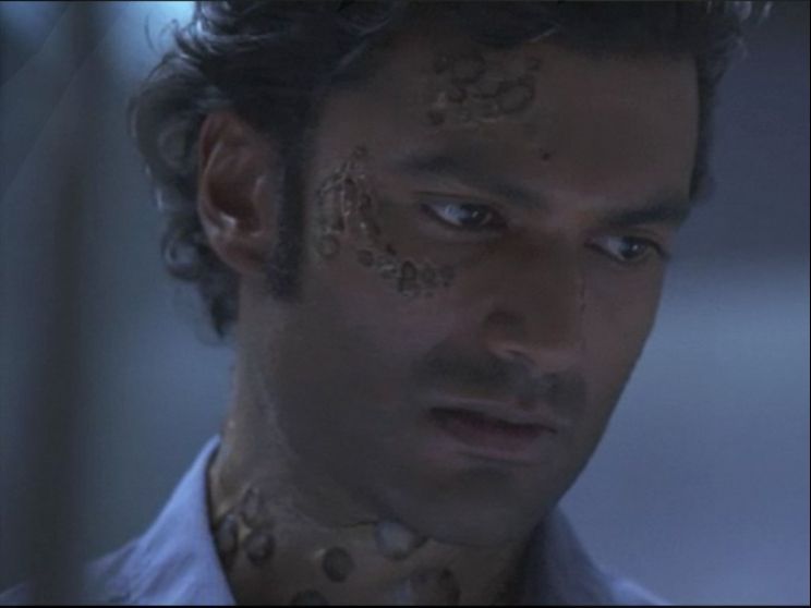 Sendhil Ramamurthy