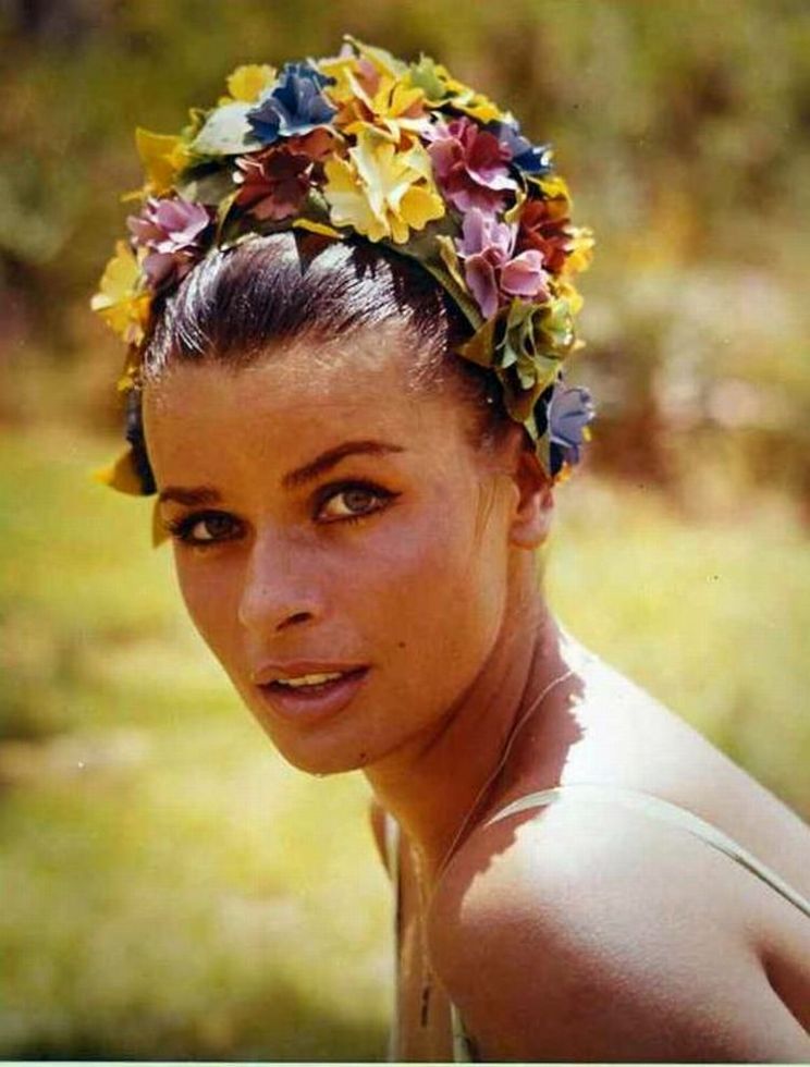 Senta Berger