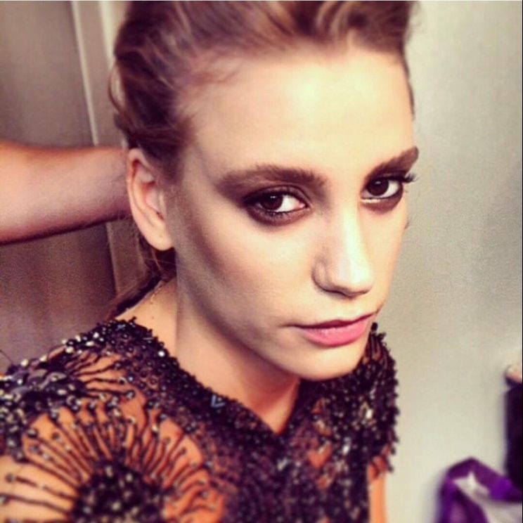 Serenay Sarikaya