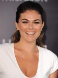 Serinda Swan