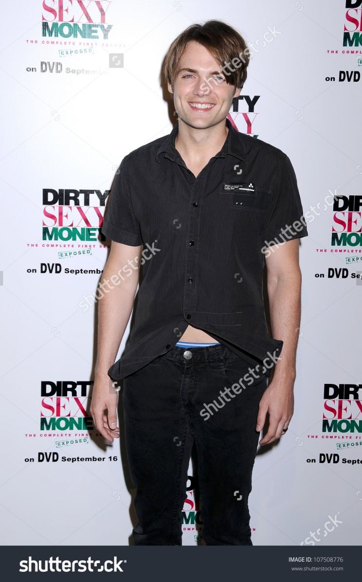 Seth Gabel