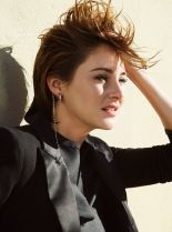 Shailene Woodley #4095 picture (Portrait Medium)