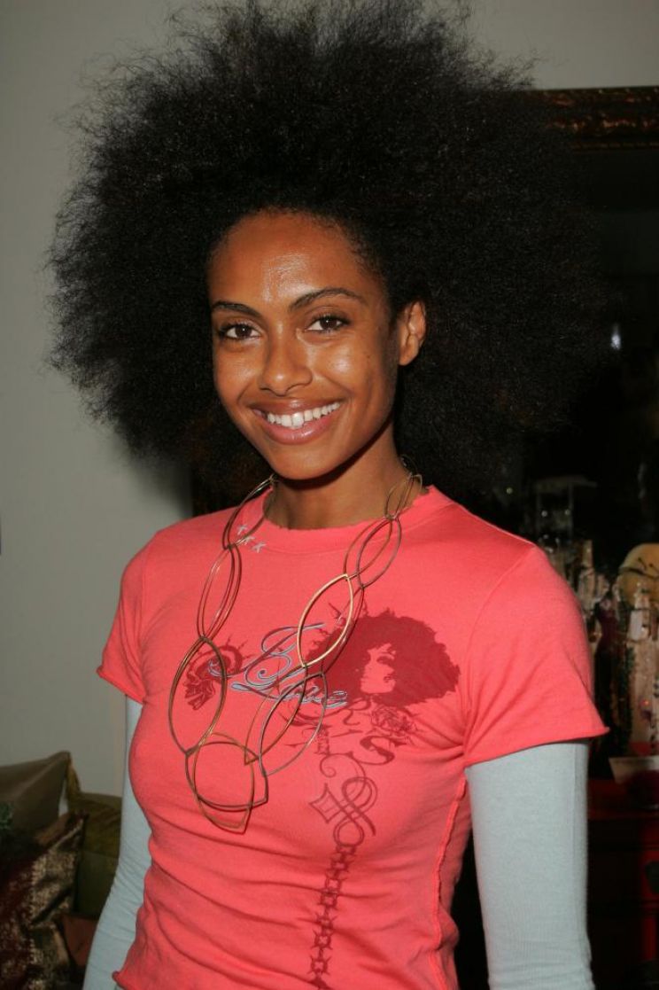 Shakara Ledard