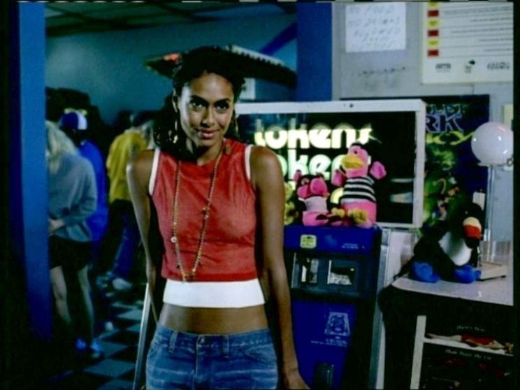 Shakara Ledard