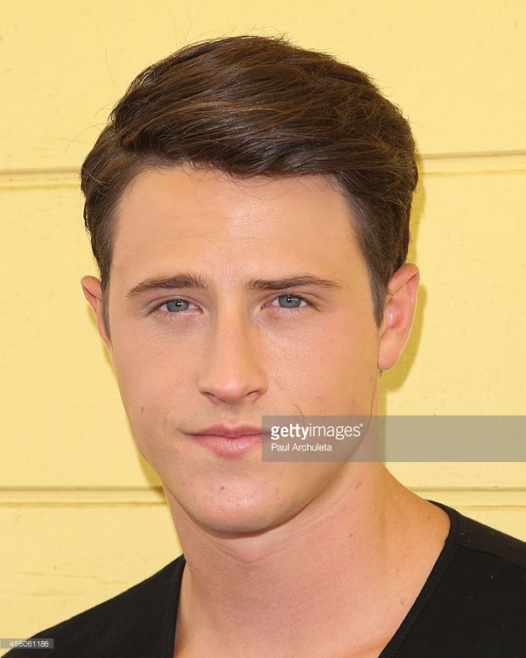 Shane Harper