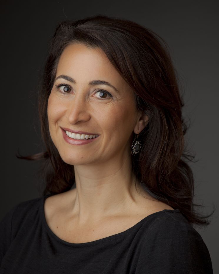 Shannon Esra
