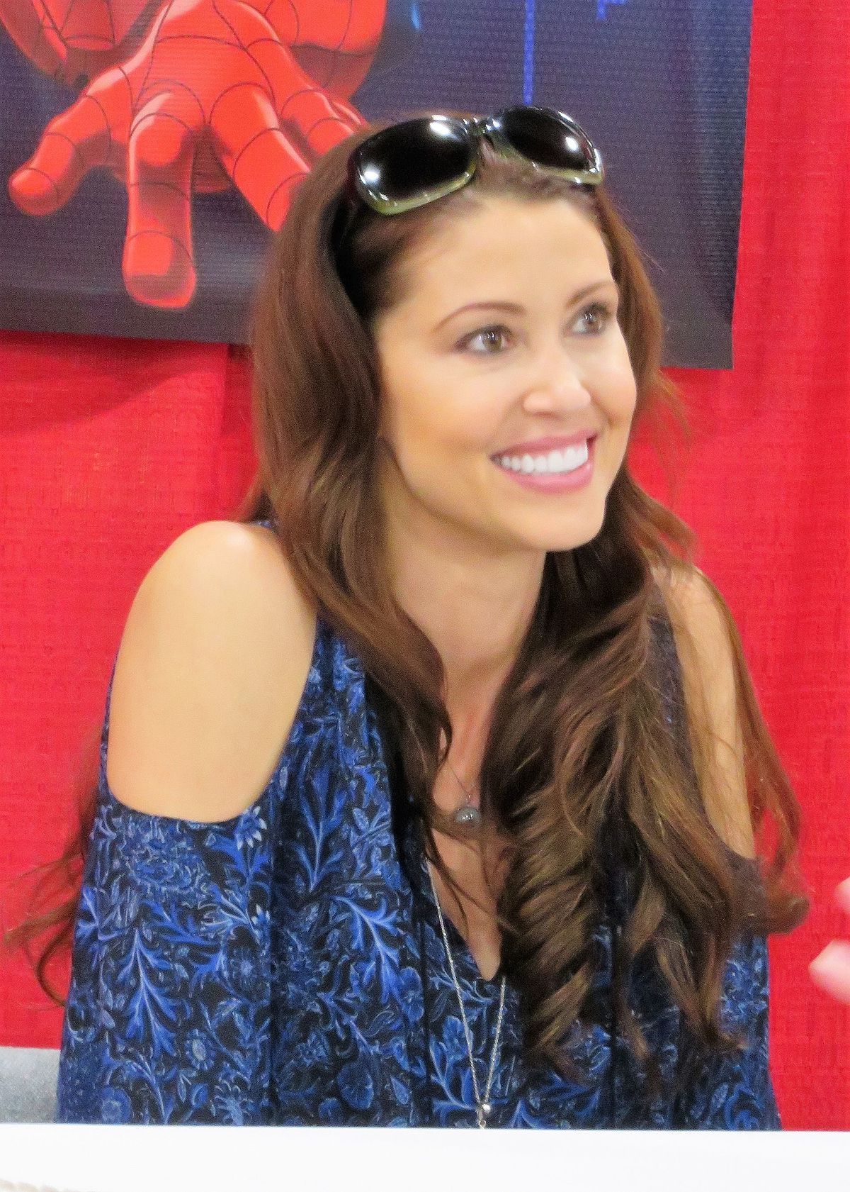Shannon Farnon