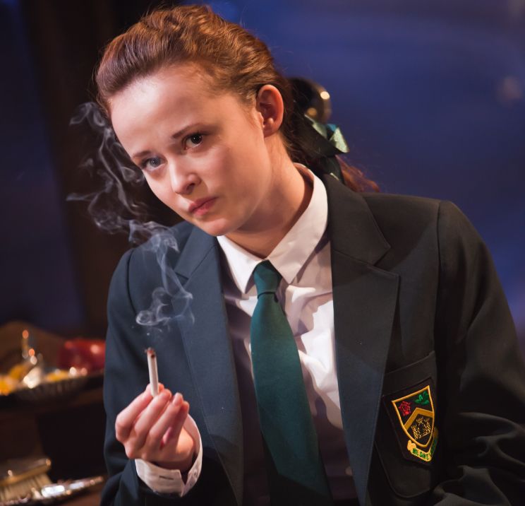 Shannon Tarbet
