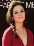 Shannon Woodward