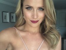 Shantel VanSanten