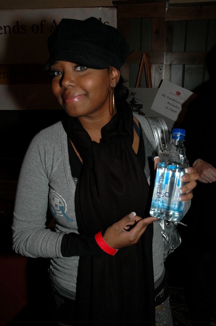 Shar Jackson