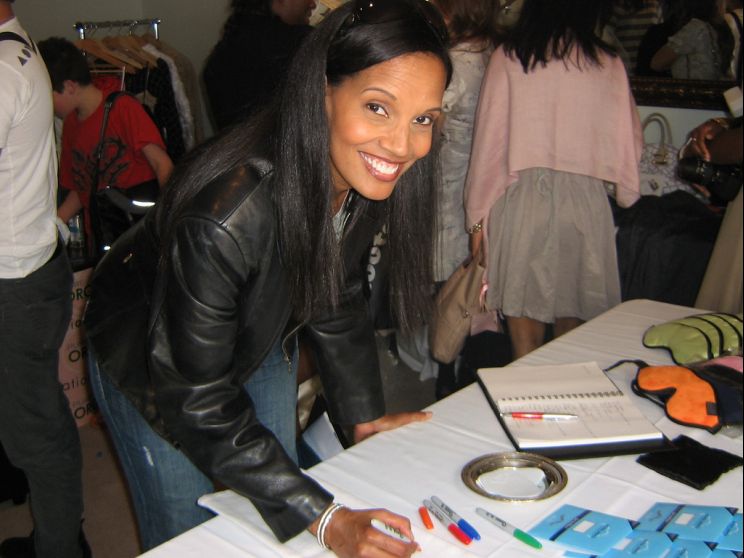 Shari Headley