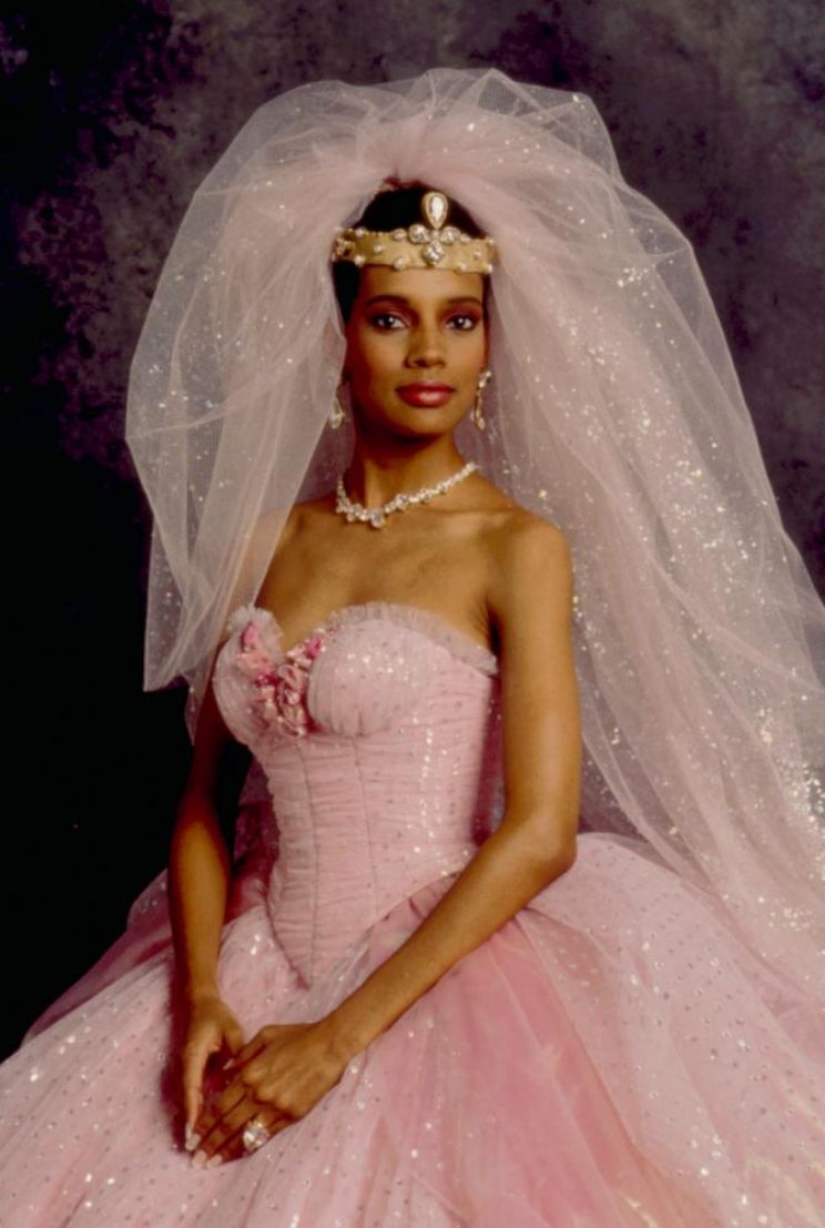 Shari Headley