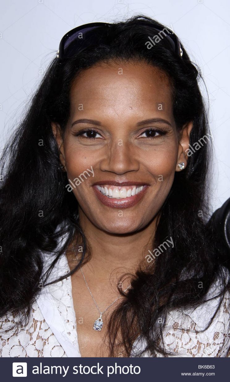 Shari Headley