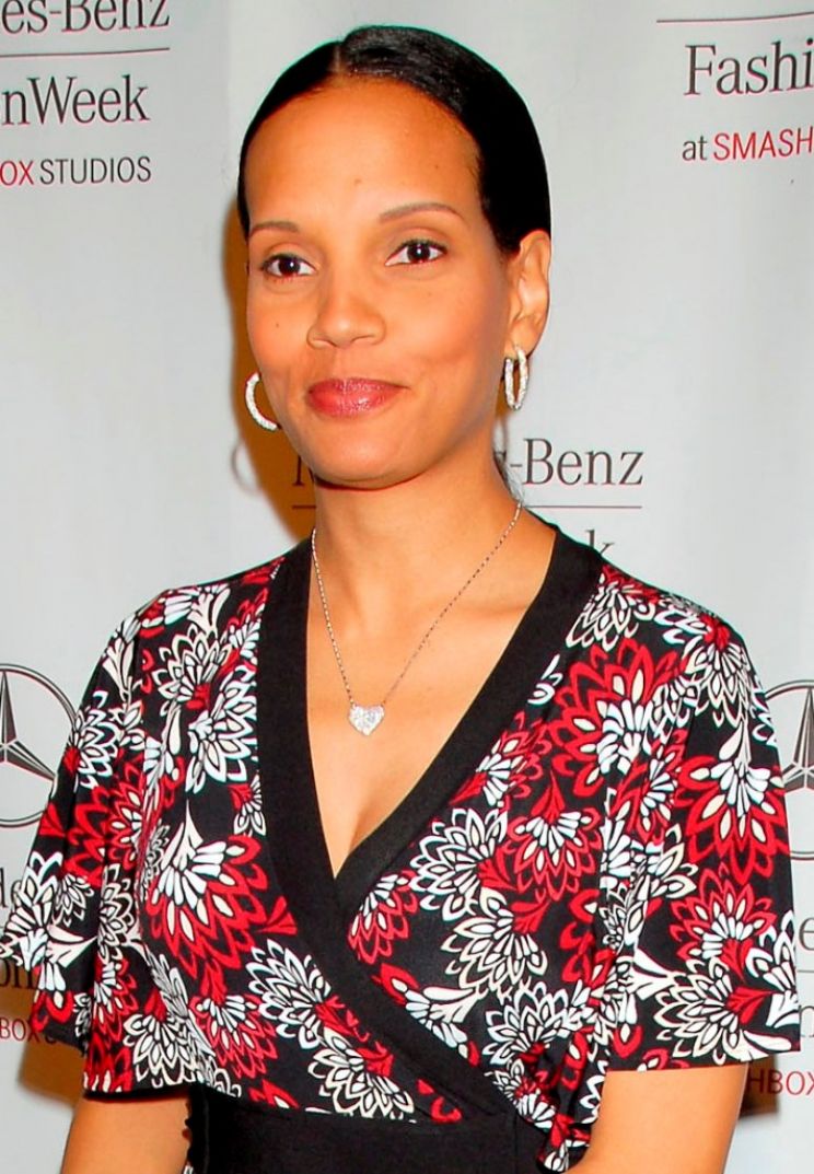 Shari Headley.