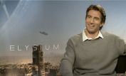 Sharlto Copley