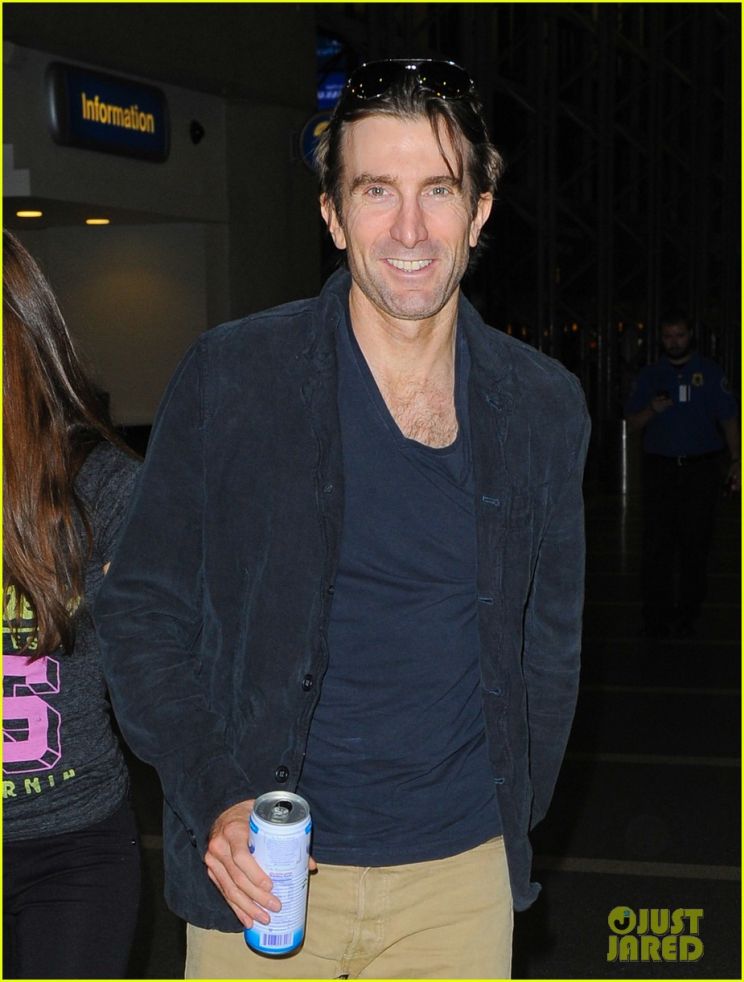 Sharlto Copley