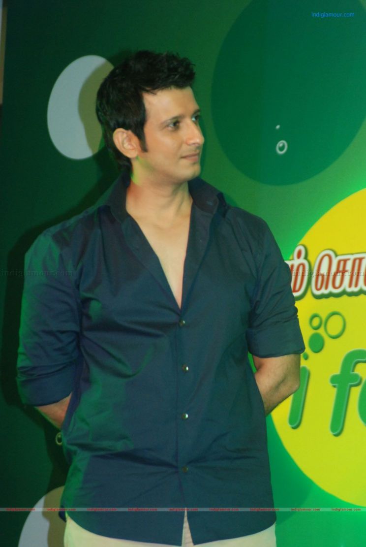 Sharman Joshi