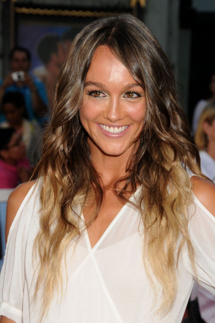 Sharni Vinson