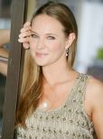 Sharon Case