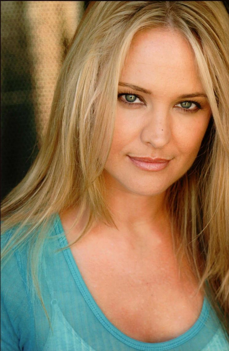 Sharon Case